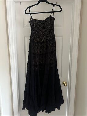 Urban Outfitters Black Lace Tiered Maxi Dress with Spaghetti Straps